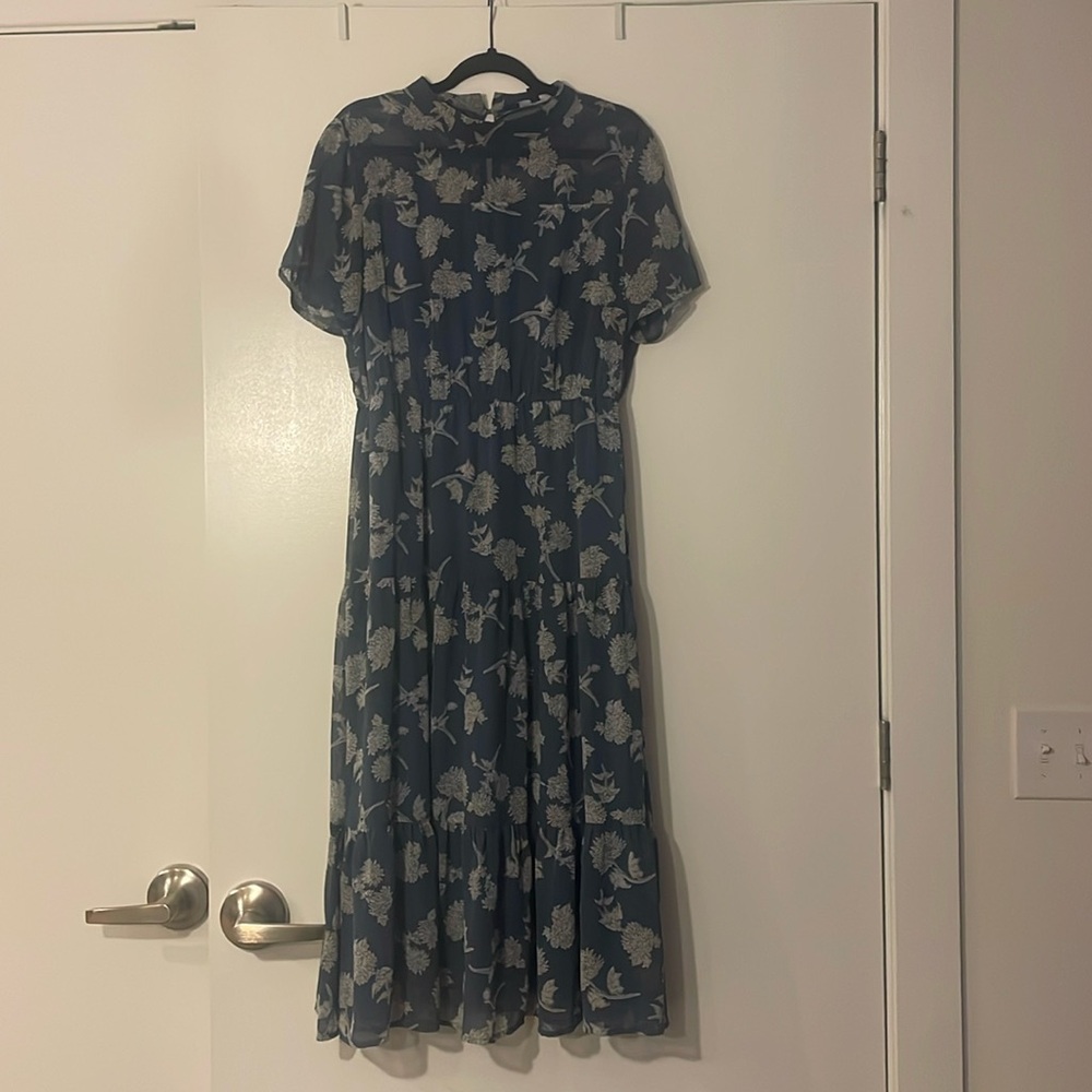 LULUS Tiered Midi Dress (Large)